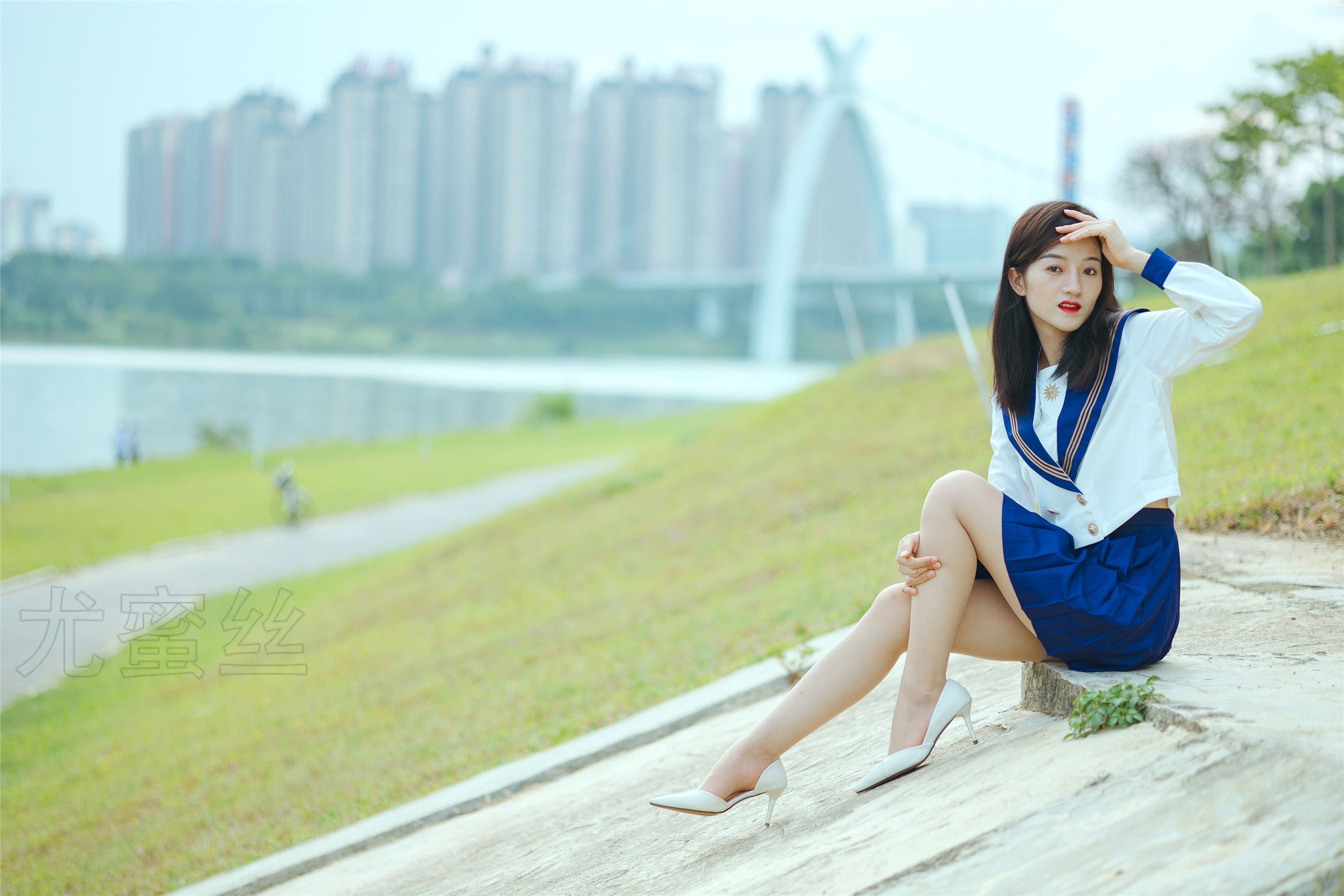 尤蜜丝 穿搭写真 NO.061